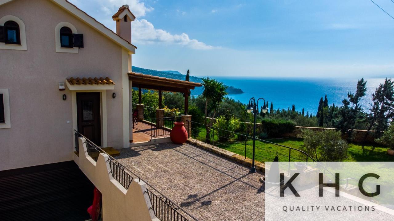 Villa Harmony In Lourdata Livathos  Экстерьер фото