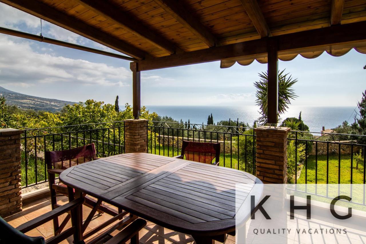 Villa Harmony In Lourdata Livathos  Экстерьер фото